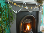 Metallic sewn paper circle garland for easy New Year decorations. 